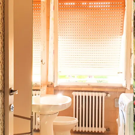 Peppe Fontana Del Trianon Gasthof Parma