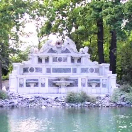 Peppe Fontana Del Trianon Gasthof